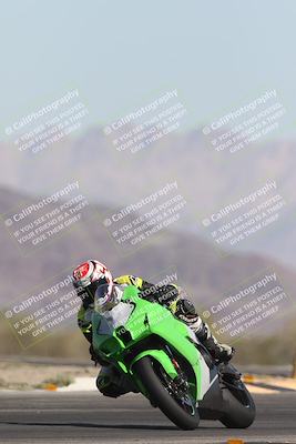 media/Oct-26-2025-Race Pace (Sun) [[c1447ca738]]/Non Verified (1st 20 Minutes of every Hour)/4-Turn 14 (1110am)/